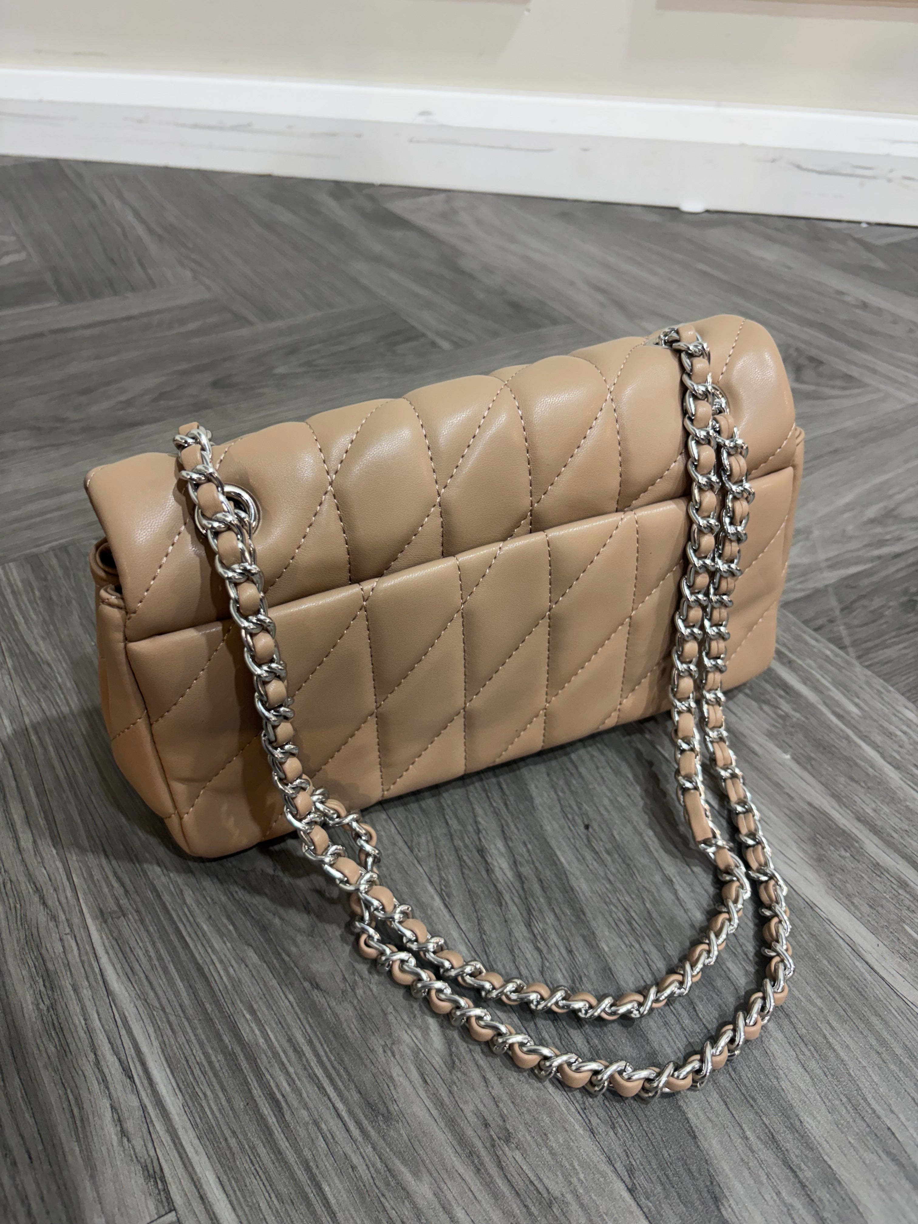 Quilted Bus Bag- Nude with Silver Hardware